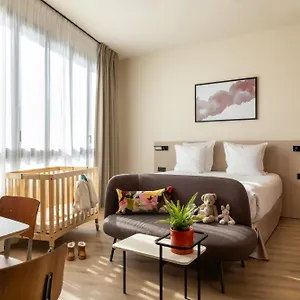 Apart-hotel Yuna Montmartre -, Paris