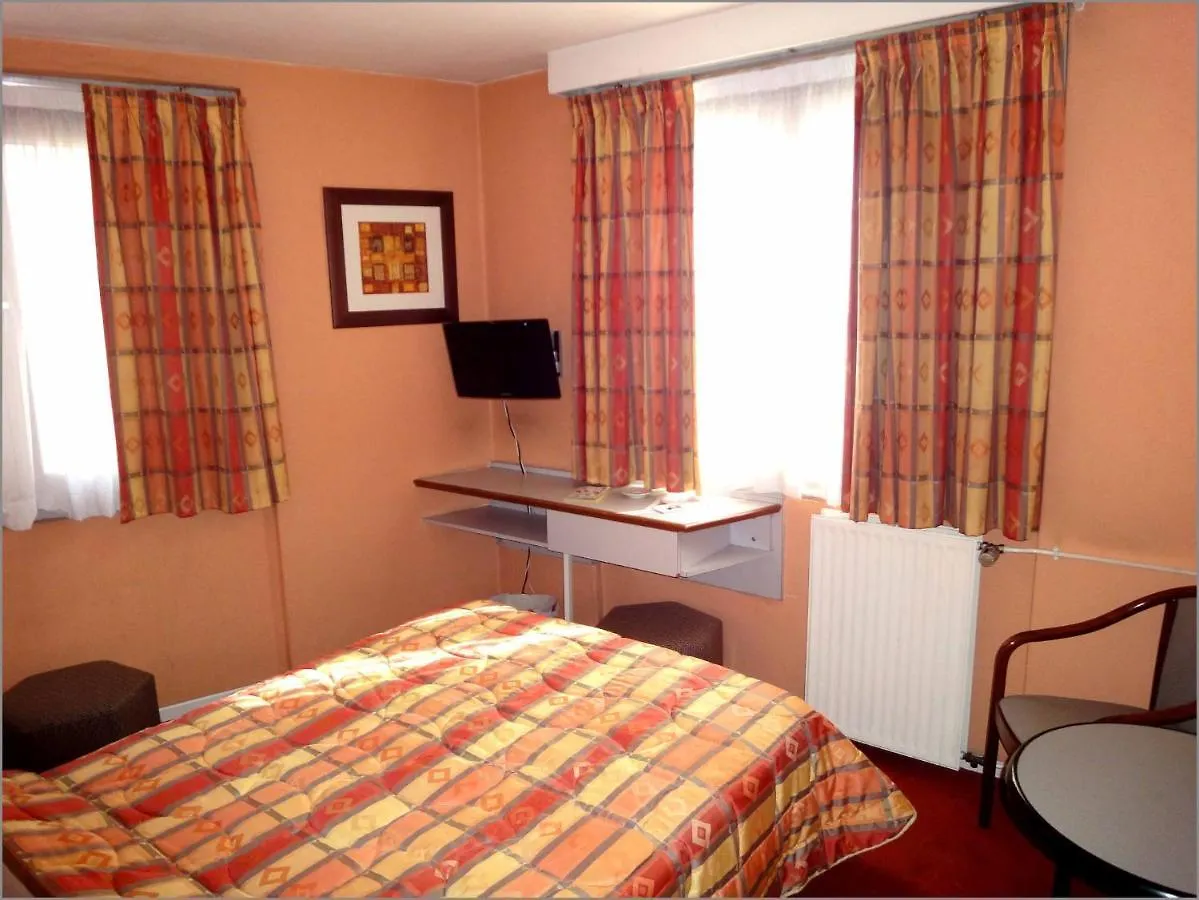 ** Hotel Picardy Hotel-Gare Du Nord Paris France