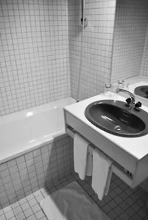 Picardy Hotel-Gare Du Nord Paris 2*,