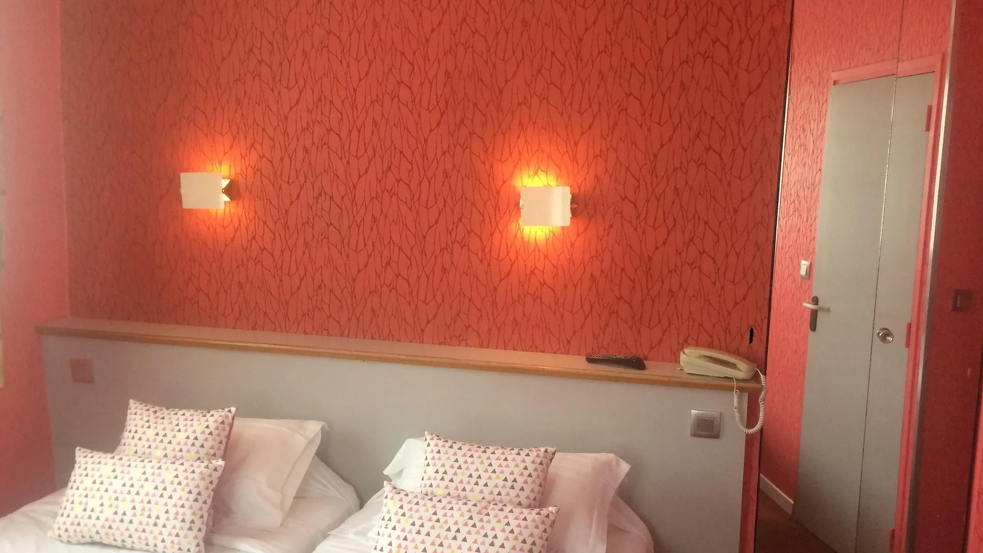 Picardy Hotel-Gare Du Nord Paris Hotell