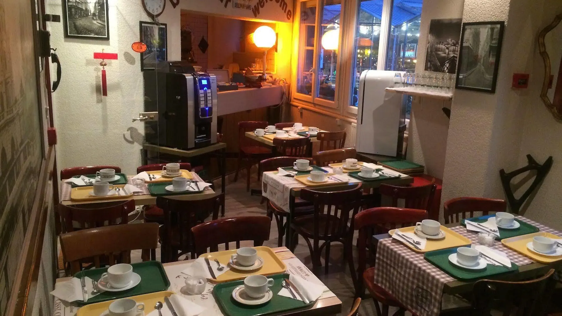 Picardy Hotel-Gare Du Nord Paris 2*,
