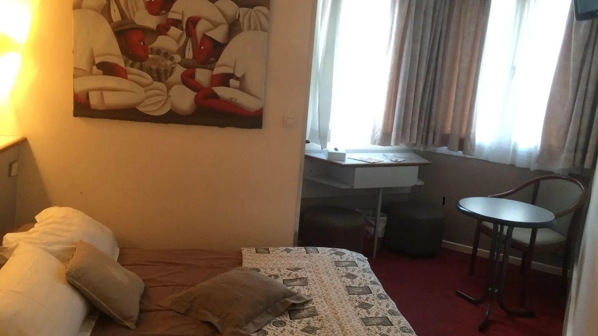 Picardy Hotel-Gare Du Nord Paris Hotell